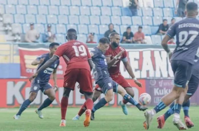 Nhận định, soi k&egrave;o Borneo Samarinda vs PSIS Semarang, 15h30 ng&agrave;y 6/12: Điểm tựa s&acirc;n nh&agrave;