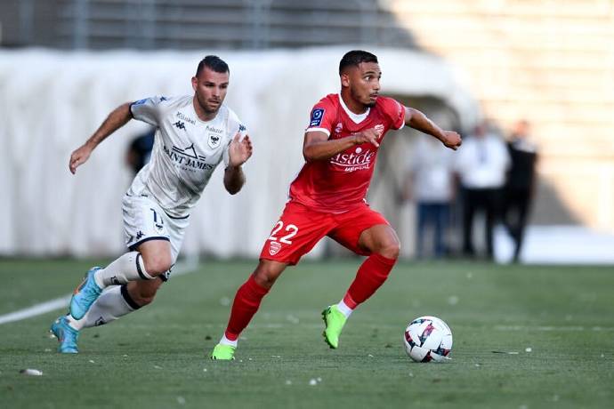 Nhận định, soi k&egrave;o Grenoble vs Nimes, 0h ng&agrave;y 7/1