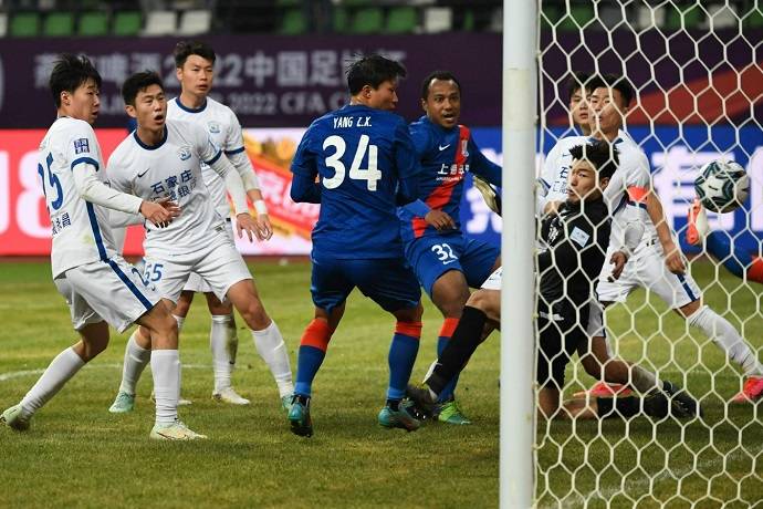 Soi k&egrave;o phạt g&oacute;c Cangzhou vs Shanghai Shenhua, 13h00 ng&agrave;y 7/1