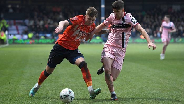 Nhận định, soi k&egrave;o Grimsby vs Luton Town, 2h45 ng&agrave;y 8/2