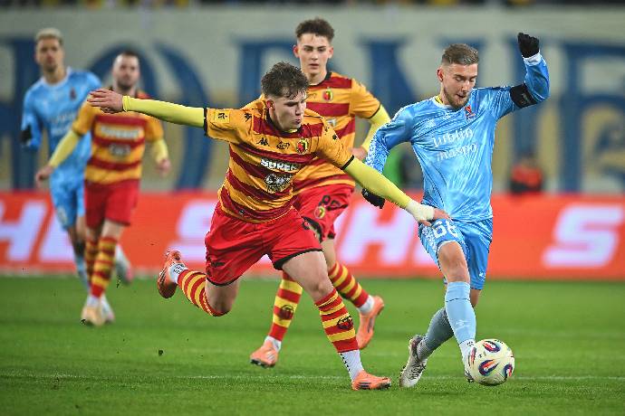 Nhận định, soi k&egrave;o Jagiellonia vs Motor Lublin, 23h30 ng&agrave;y 7/2: Đ&aacute;nh chiếm ng&ocirc;i đầu