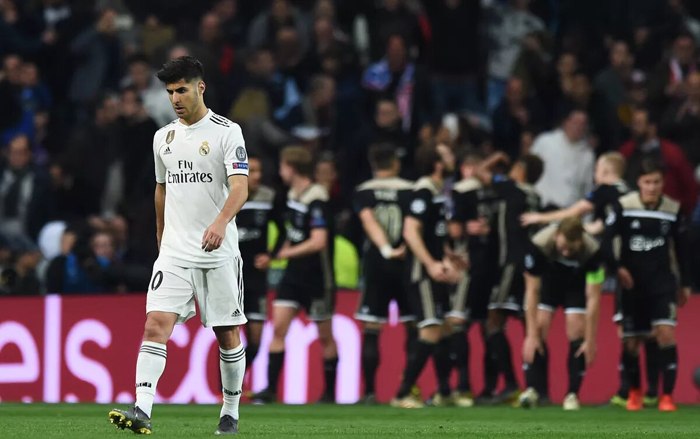 Thống k&ecirc; Real Madrid 1-4 Ajax: Kỷ lục buồn cho &lsquo;Nh&agrave; Vua&rsquo;