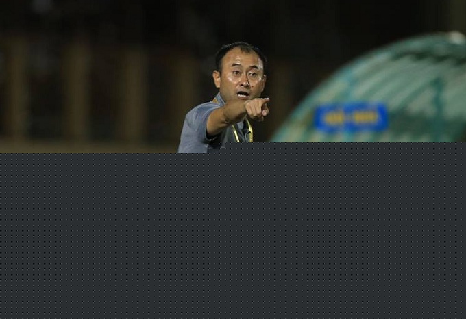 H&eacute; lộ l&yacute; do thầy Park chọn người của bầu Đức l&agrave;m qu&acirc;n sư