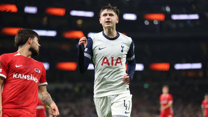 Si&ecirc;u m&aacute;y t&iacute;nh dự đo&aacute;n AZ Alkmaar vs Tottenham, 00h45 ng&agrave;y 7/3