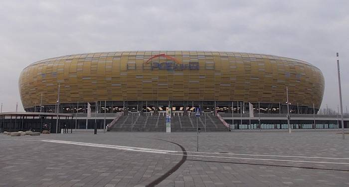 Địa điểm tổ chức, lịch thi đấu chung kết c&uacute;p C2 ch&acirc;u &Acirc;u 2021 theo giờ Việt Nam