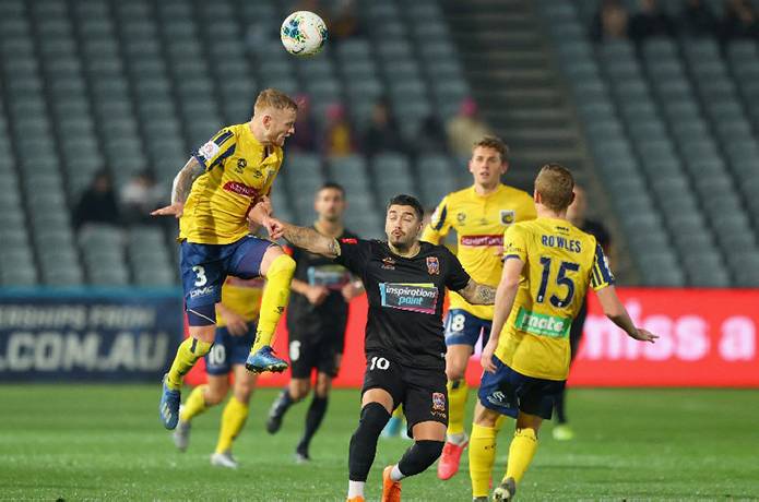 Soi k&egrave;o phạt g&oacute;c Central Coast Mariners vs Newcastle Jets, 16h45 ng&agrave;y 07/05