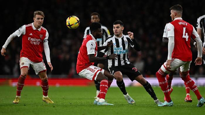 Lịch sử đối đầu Newcastle vs Arsenal, 22h30 ng&agrave;y 7/5