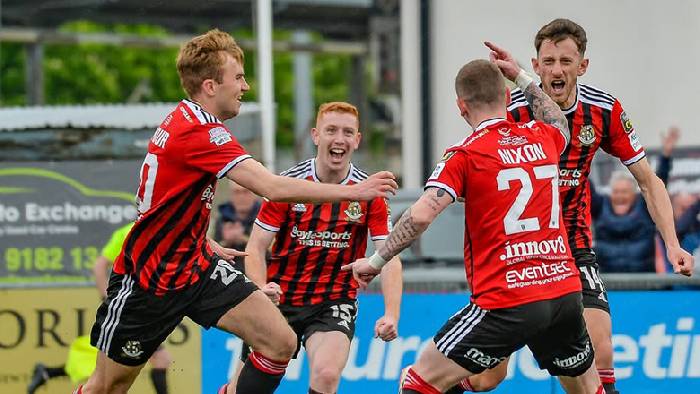 Nhận định, soi k&egrave;o Coleraine vs Crusaders, 01h45 ng&agrave;y 8/5: Th&ecirc;m một lần đau