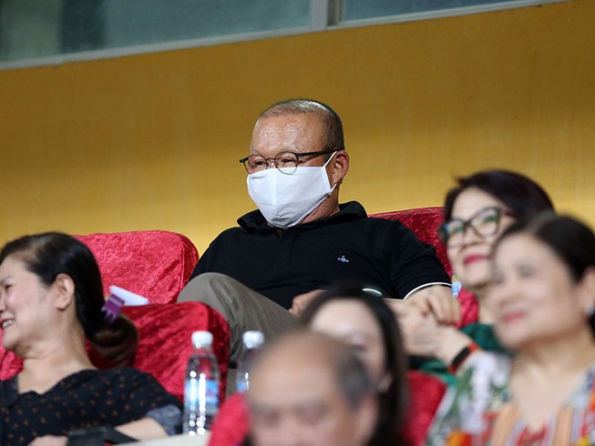 HLV Park Hang Seo v&ocirc; t&igrave;nh lộ danh s&aacute;ch sơ bộ ĐTQG Việt Nam