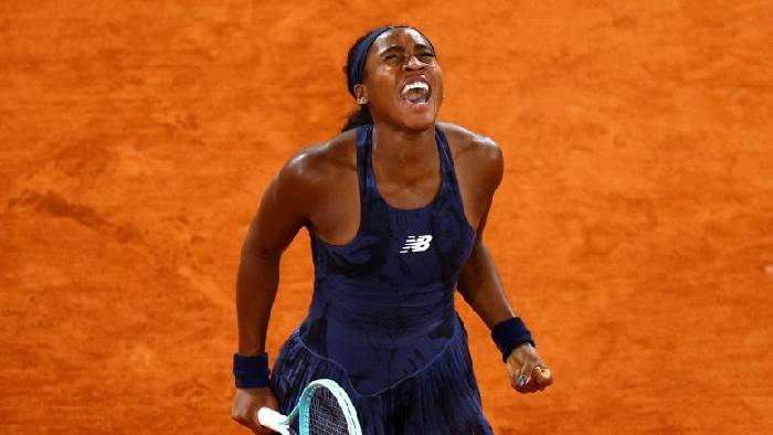 Gauff thắng đậm &lsquo;hiện tượng&rsquo; Boisson, lần thứ hai v&agrave;o chung kết Roland Garros