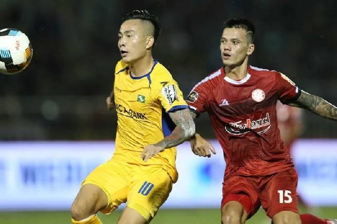 Soi k&egrave;o phạt g&oacute;c SLNA vs TP.HCM, 18h ng&agrave;y 8/7