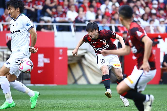 Soi k&egrave;o g&oacute;c Urawa Red Diamonds vs Kashiwa Reysol, 17h30 ng&agrave;y 7/8