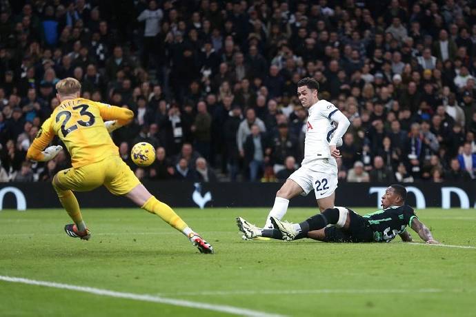 Chuy&ecirc;n gia Tony Ansell dự đo&aacute;n Brighton vs Tottenham, 22h30 ng&agrave;y 6/10