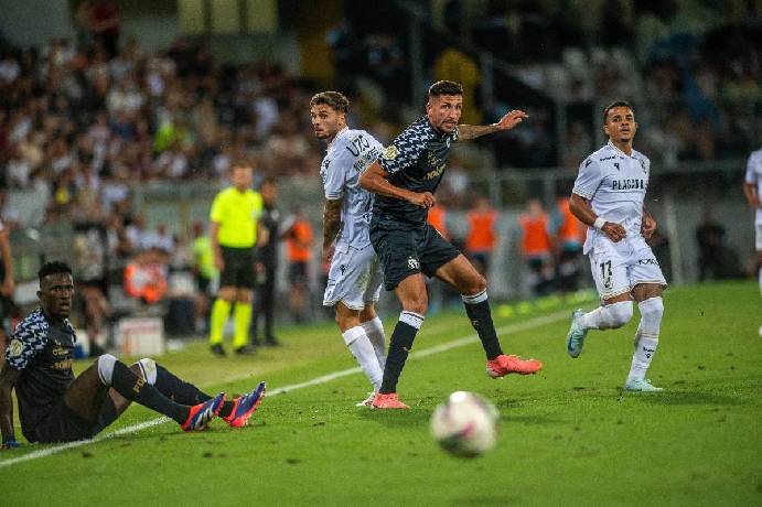 Nhận định, soi k&egrave;o Vitoria Guimaraes vs Boavista, 21h30 ng&agrave;y 6/10: Kh&oacute; c&oacute; bất ngờ