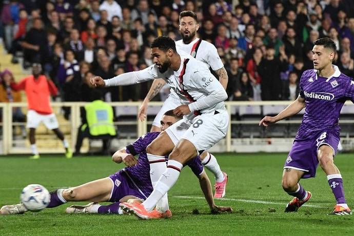 Si&ecirc;u m&aacute;y t&iacute;nh dự đo&aacute;n Fiorentina vs AC Milan, 1h45 ng&agrave;y 7/10