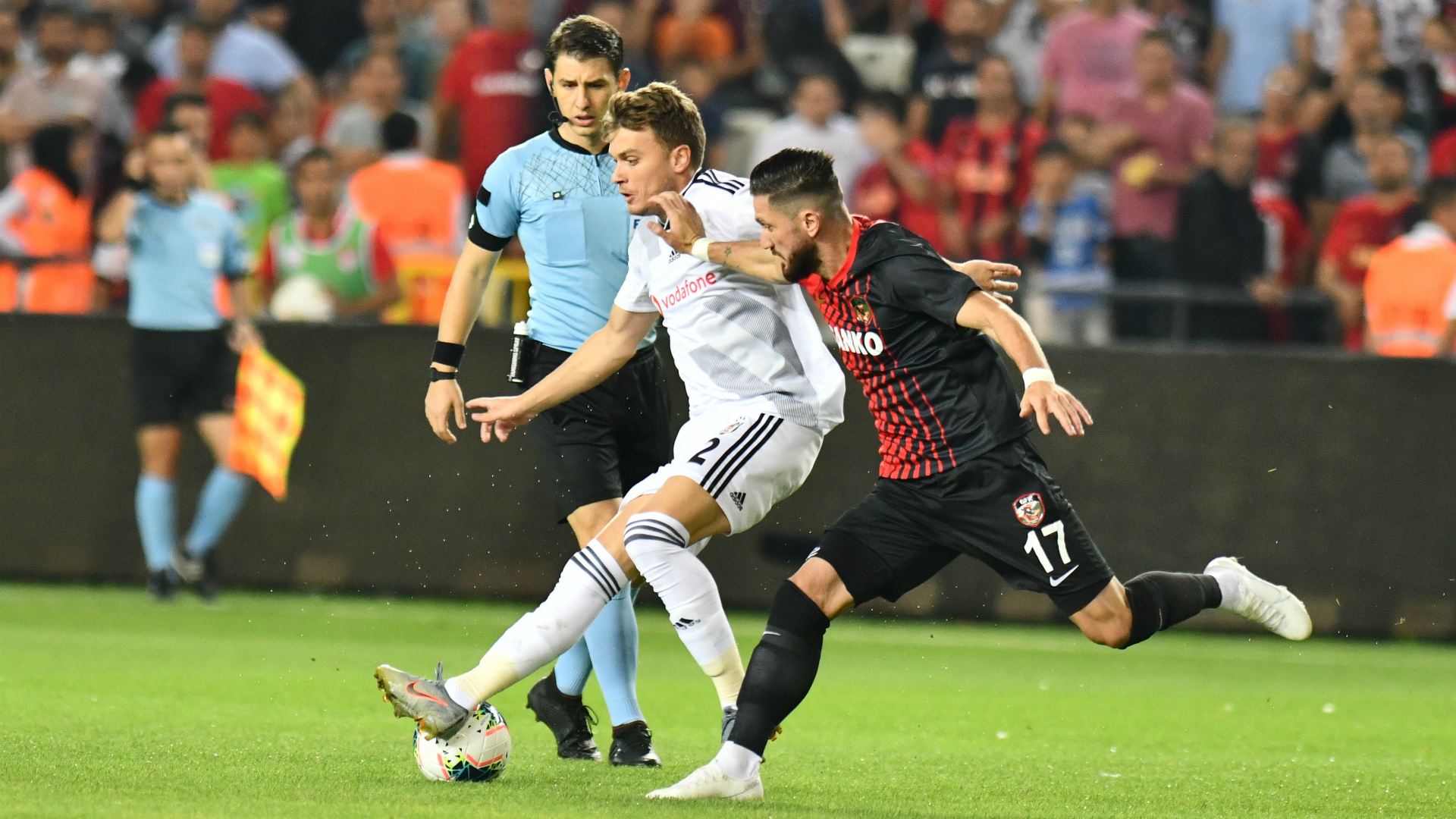 Nhận định Gazisehir Gaziantep vs Besiktas, 0h00 ng&agrave;y 7/11