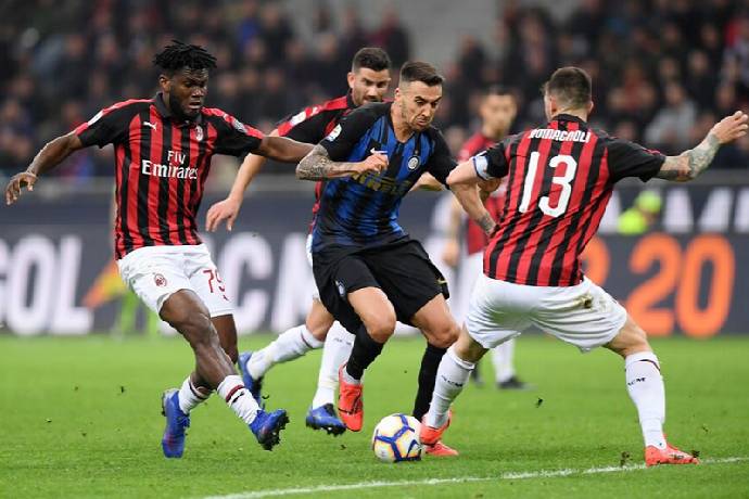 Nhận định, soi k&egrave;o AC Milan vs Inter Milan, 2h45 ng&agrave;y 8/11
