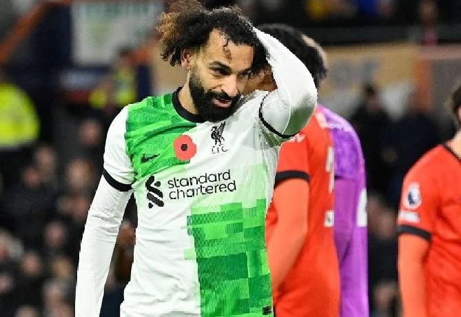 Địa chấn: Liverpool bẽ mặt trước đối thủ mới l&ecirc;n hạng