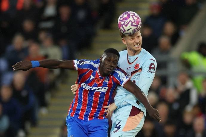Si&ecirc;u m&aacute;y t&iacute;nh dự đo&aacute;n Crystal Palace vs AZ Alkmaar, 3h00 ng&agrave;y 7/11