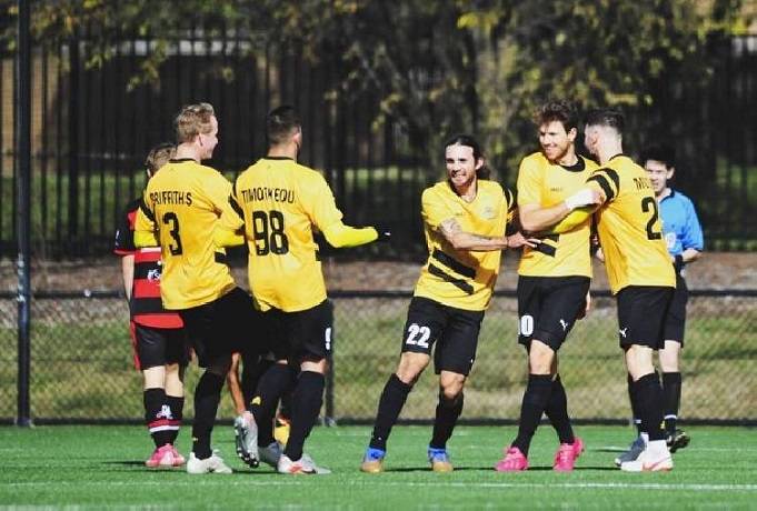 Soi k&egrave;o phạt g&oacute;c APIA Leichhardt vs Western Sydney Wanderers, 15h30 ng&agrave;y 7/12