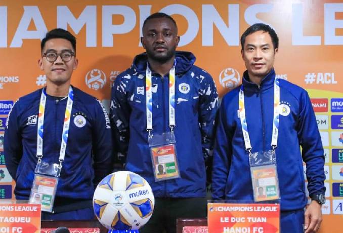 HLV H&agrave; Nội muốn l&agrave;m điều đi&ecirc;n rồ trước đại gia Nhật Bản