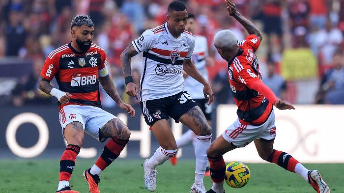 Nhận định, soi k&egrave;o Sao Paulo vs Flamengo, 7h30 ng&agrave;y 7/12