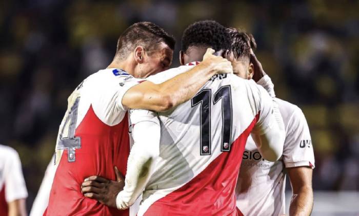 Nhận định, soi k&egrave;o Utrecht vs Twente, 18h15 ng&agrave;y 7/12: Điểm tựa s&acirc;n nh&agrave;