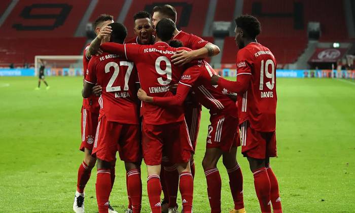 Lịch ph&aacute;t s&oacute;ng trực tiếp b&oacute;ng đ&aacute; ng&agrave;y 8/1: Monchengladbach vs Bayern Munich