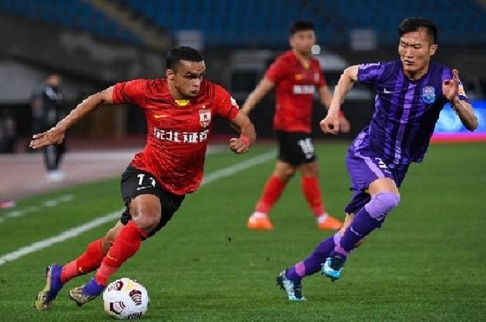 Ph&acirc;n t&iacute;ch k&egrave;o hiệp 1 Rongcheng vs Shanghai Port, 15h30 ng&agrave;y 8/1