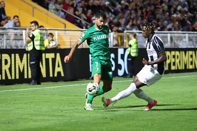 Nhận định, soi k&egrave;o Famalicao vs Chaves, 3h30 ng&agrave;y 8/1