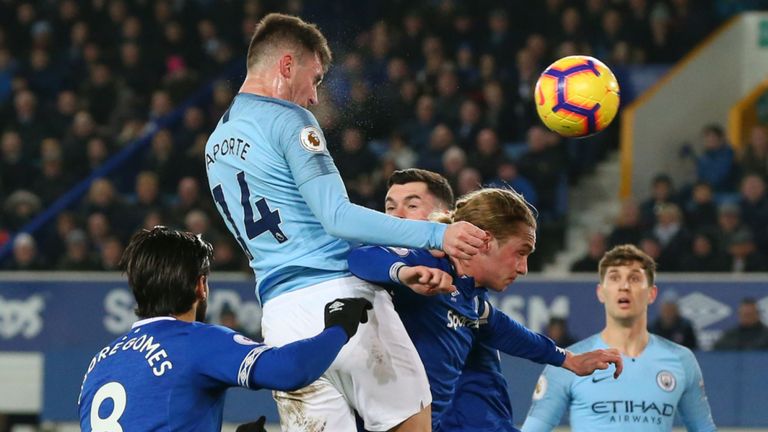 Xem lại Everton vs Man City: Nh&aacute;t kiếm ph&uacute;t b&ugrave; giờ