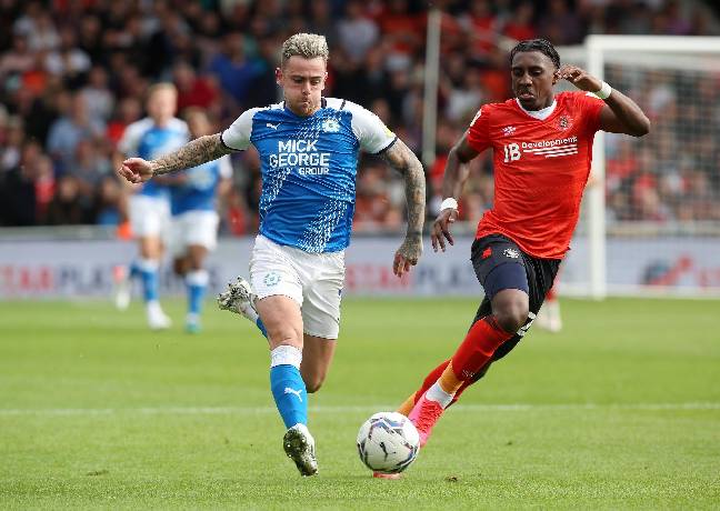 Soi k&egrave;o b&oacute;ng đ&aacute; hạng Nhất Anh đ&ecirc;m nay 9/2: Cardiff vs Peterborough