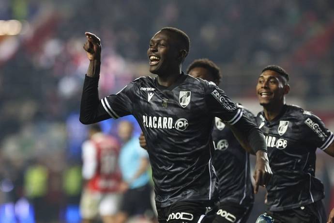 Nhận định, soi k&egrave;o Santa Clara vs Vitoria Guimaraes, 03h30 ng&agrave;y 9/3: Chủ nh&agrave; chưa thể gượng dậy