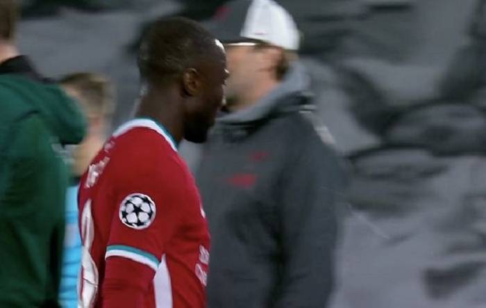 Klopp l&ecirc;n tiếng vụ &lsquo;kh&ocirc;ng th&egrave;m nh&igrave;n mặt&rsquo; Naby Keita