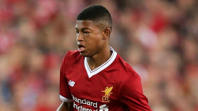 Sao tuổi teen Liverpool c&oacute; cơ hội đ&aacute; ch&iacute;nh tại Champions League