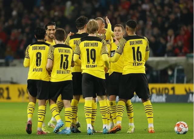 Đội h&igrave;nh ra s&acirc;n ch&iacute;nh thức Furth vs Dortmund, 20h30 ng&agrave;y 7/5