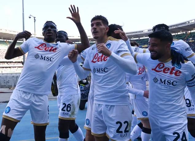 Đội h&igrave;nh ra s&acirc;n ch&iacute;nh thức Torino vs Napoli, 20h ng&agrave;y 7/5