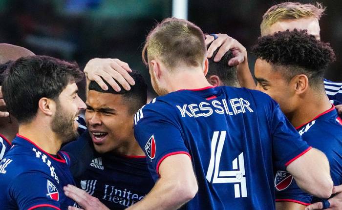 Nhận định, soi k&egrave;o New England Revs vs Columbus Crew, 6h37 ng&agrave;y 8/5