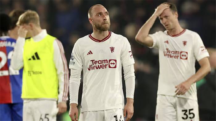 MU chạm cột mốc si&ecirc;u tệ, HLV Ten Hag c&oacute; nguy cơ mất ghế