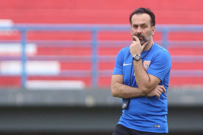 HLV Fabio Lopez ch&iacute;nh thức bị Thanh h&oacute;a sa thải