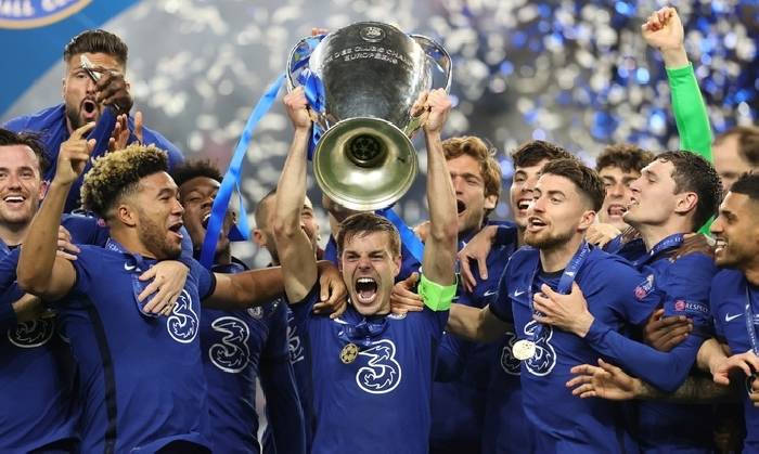 Nối g&oacute;t Benzema, sao Chelsea sắp gia nhập đại gia Ả Rập