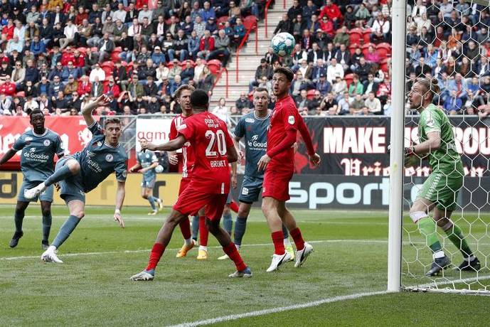 Soi k&egrave;o phạt g&oacute;c Sparta Rotterdam vs FC Twente, 01h00 ng&agrave;y 9/6