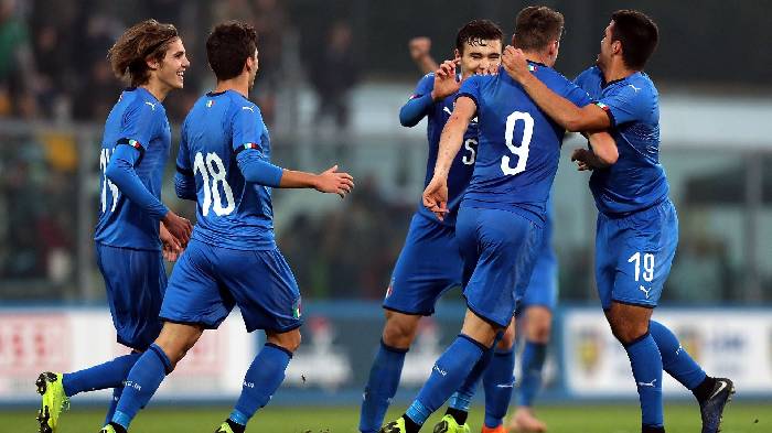 Soi k&egrave;o phạt g&oacute;c U20 Italia vs U20 H&agrave;n Quốc, 04h00 ng&agrave;y 9/6