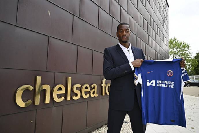 Chelsea chi&ecirc;u mộ bản hợp đồng đầu ti&ecirc;n thời HLV Enzo Maresca