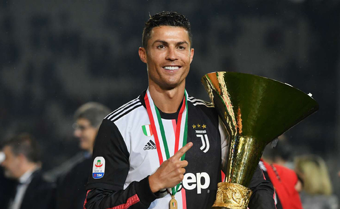 Cristiano Ronaldo muốn Juventus ph&aacute; dớp ở m&ugrave;a giải mới