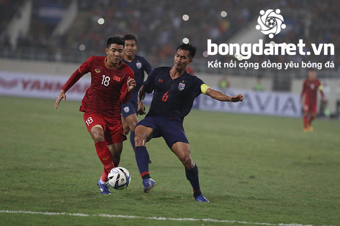 H&agrave; Đức Chinh mang tin vui cho HLV Park Hang-seo