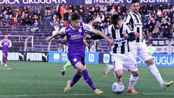 Nhận định, soi k&egrave;o Defensor vs Montevideo Wanderers, 4h00 ng&agrave;y 8/7: Bảo vệ ng&ocirc;i đầu