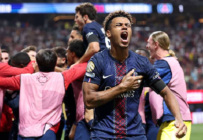 PSG vươn l&ecirc;n trở th&agrave;nh ứng cử vi&ecirc;n số 1 v&ocirc; địch FIFA Club World Cup
