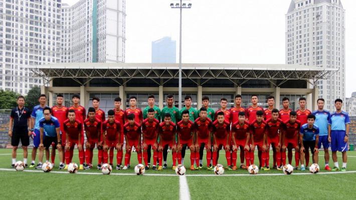 U18 Việt Nam chốt danh s&aacute;ch s&aacute;t giờ gặp U18 Malaysia