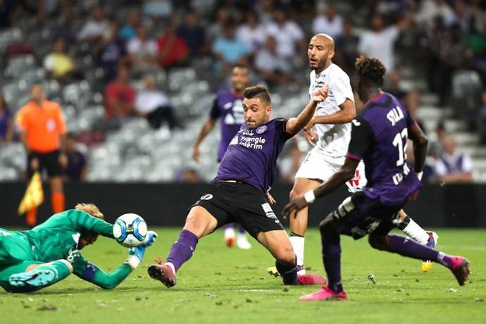 Soi k&egrave;o phạt g&oacute;c Toulouse vs Nice, 18h00 ng&agrave;y 7/8